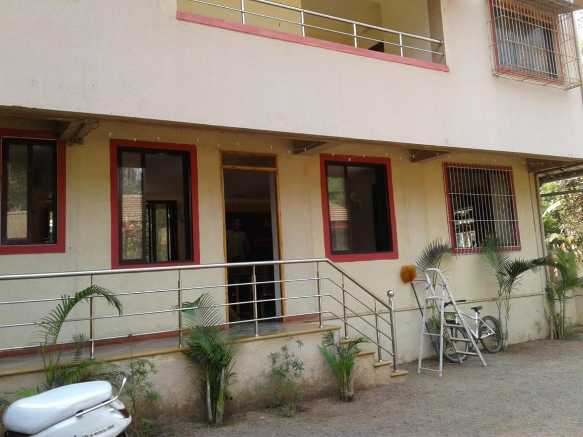 Hotel Kalpavruksha Alībāg Dış mekan fotoğraf